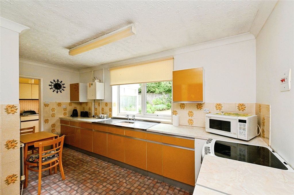 Property photo 3 of 24 Picture No. 35