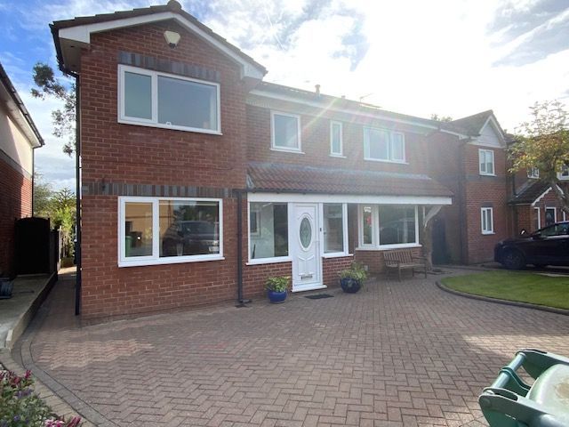 Property photo 2 of 24