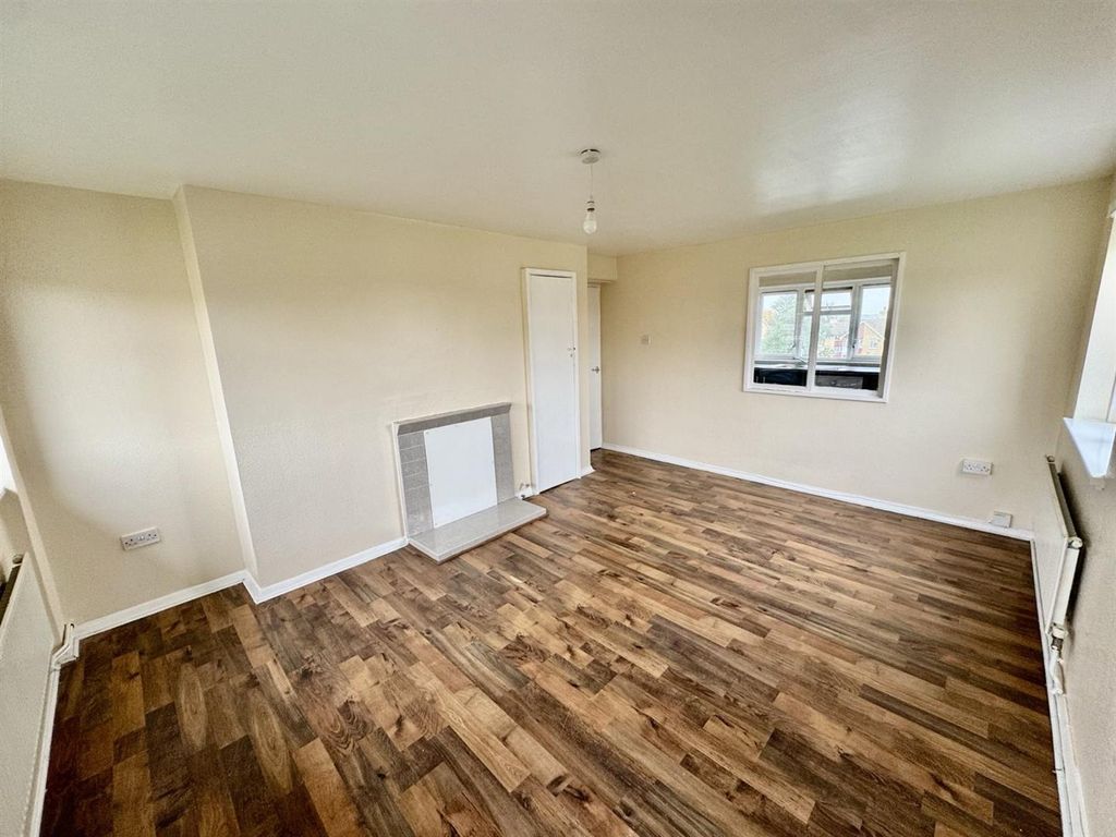 Property photo 3 of 12 Img_5950.Jpg