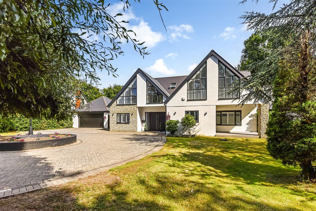 Property photo 3 of 57 Ph98_6138208.Jpg