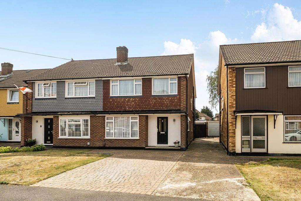 Property photo 1 of 15 1493027-17-6A5112...