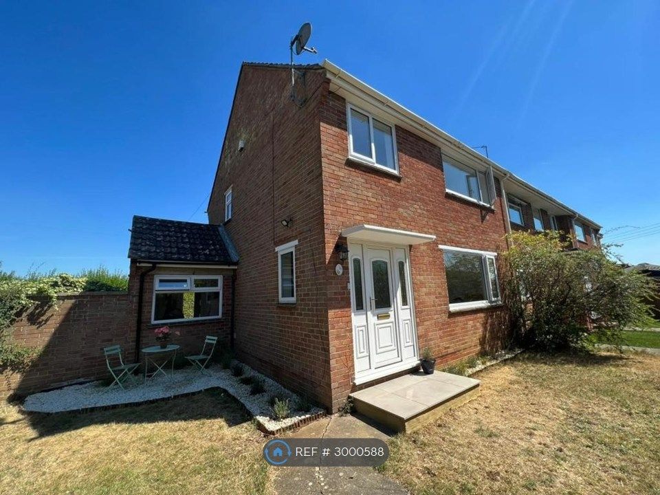 Property photo 1 of 19 Front