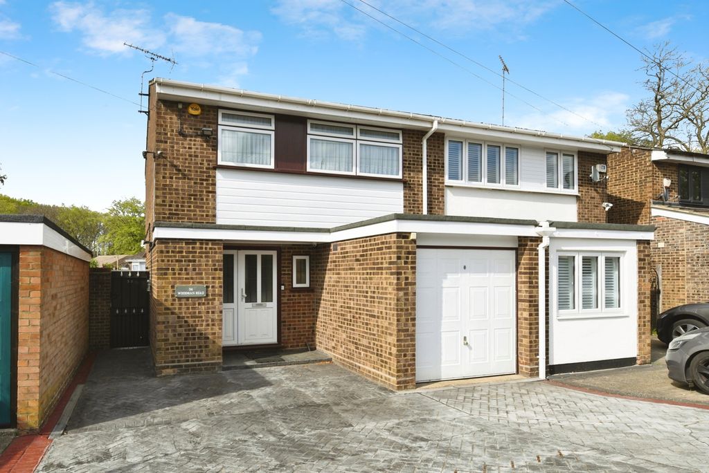 Property photo 1 of 15 External