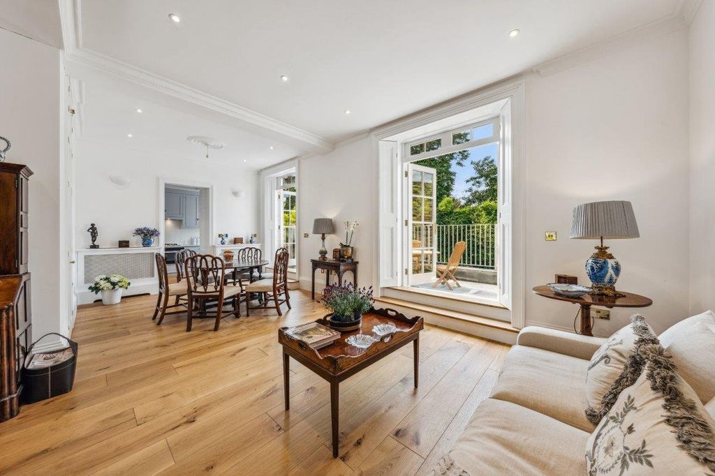 Property photo 2 of 12 Picture No. 36