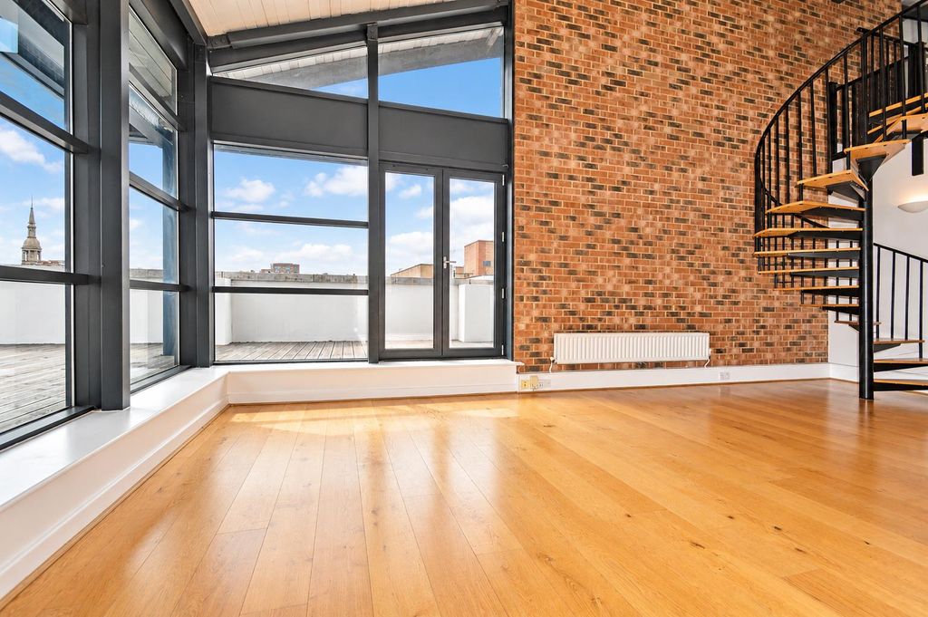 Property photo 2 of 12 1.Jpg
