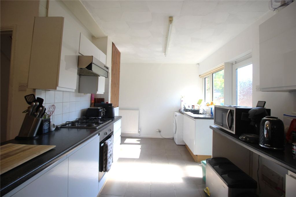 Property photo 3 of 10 Picture No. 16