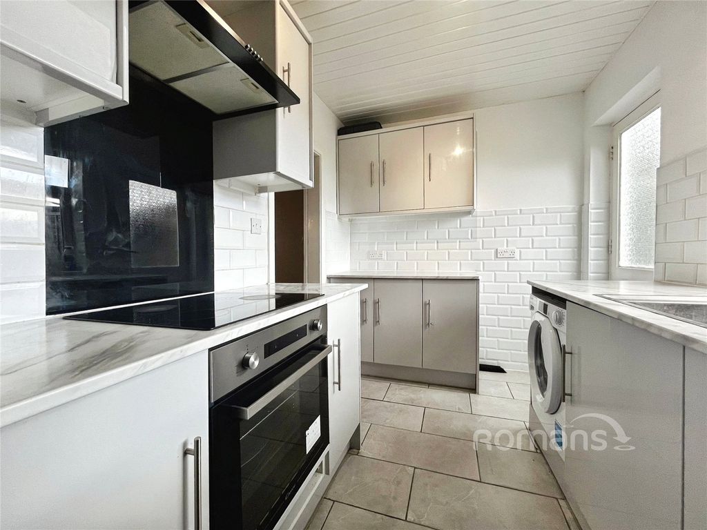 Property photo 3 of 14 Picture No. 31