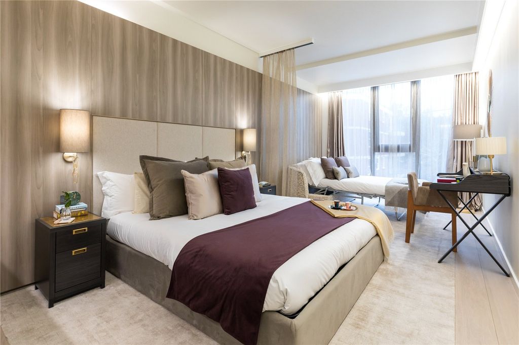 Property photo 3 of 9 Picture No. 06