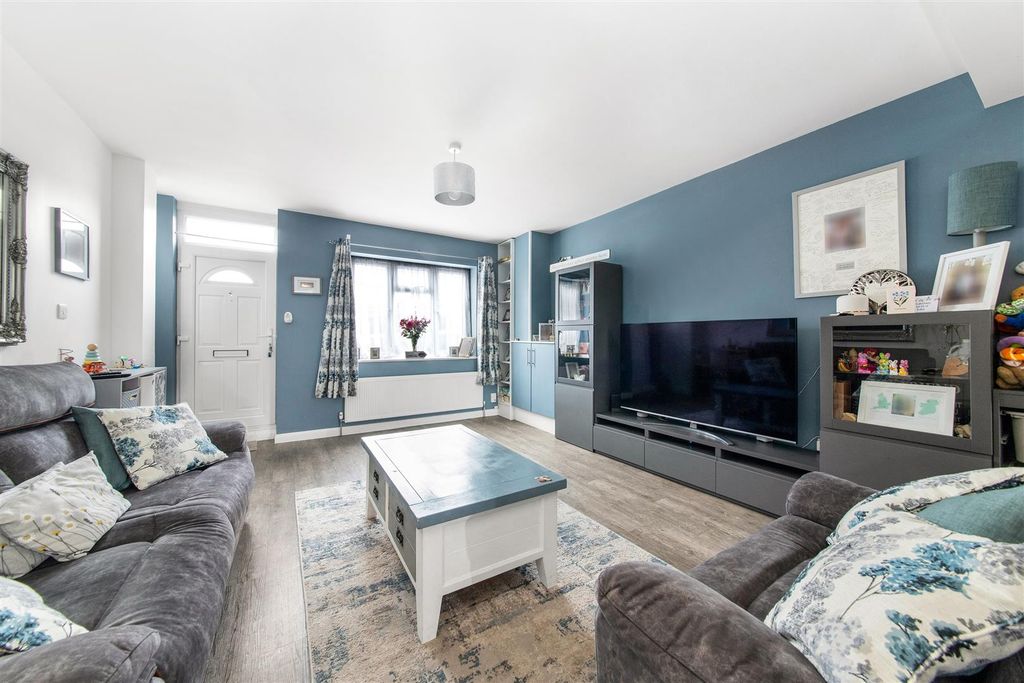 Property photo 3 of 14 Reception Room