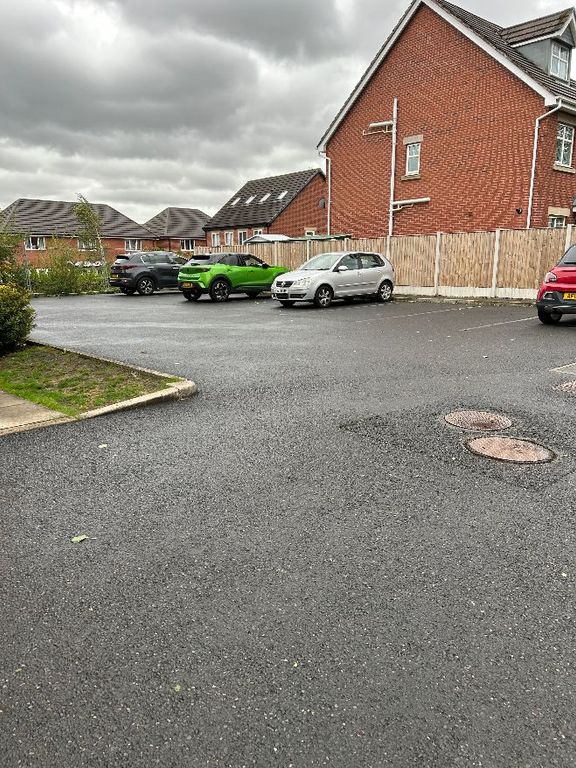 Property photo 3 of 7 Gallery