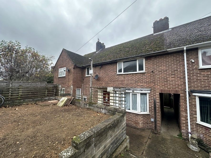 Property photo 2 of 16