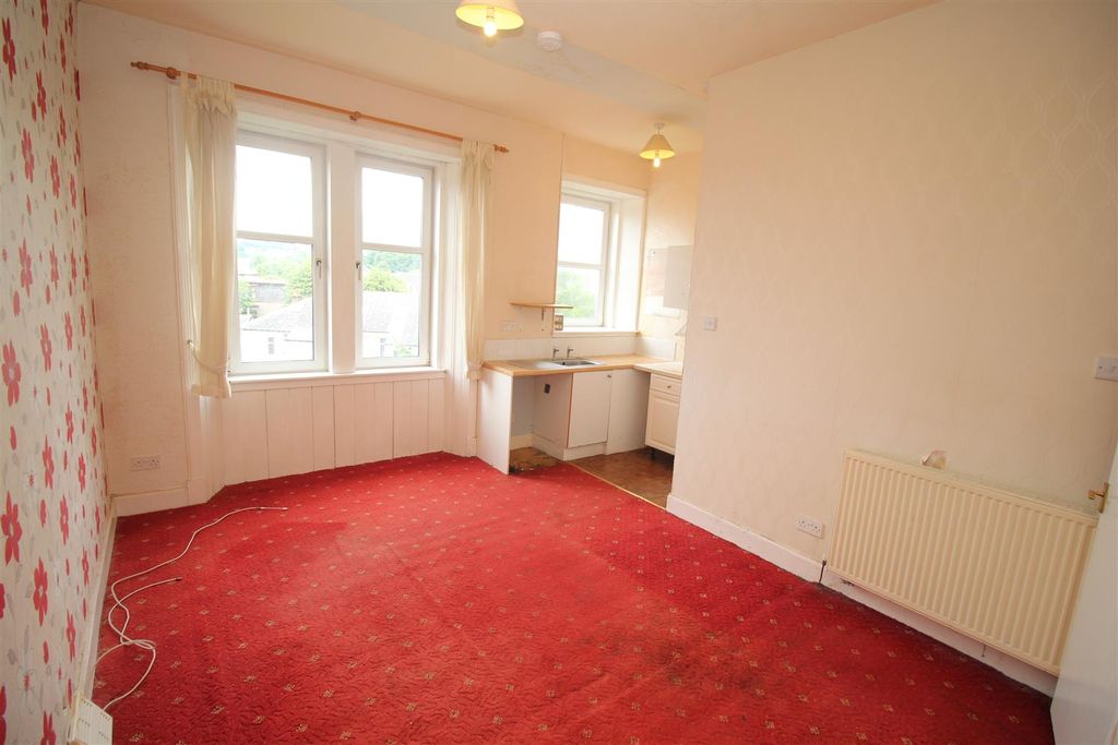 Property photo 2 of 13 Img_1063.Jpg