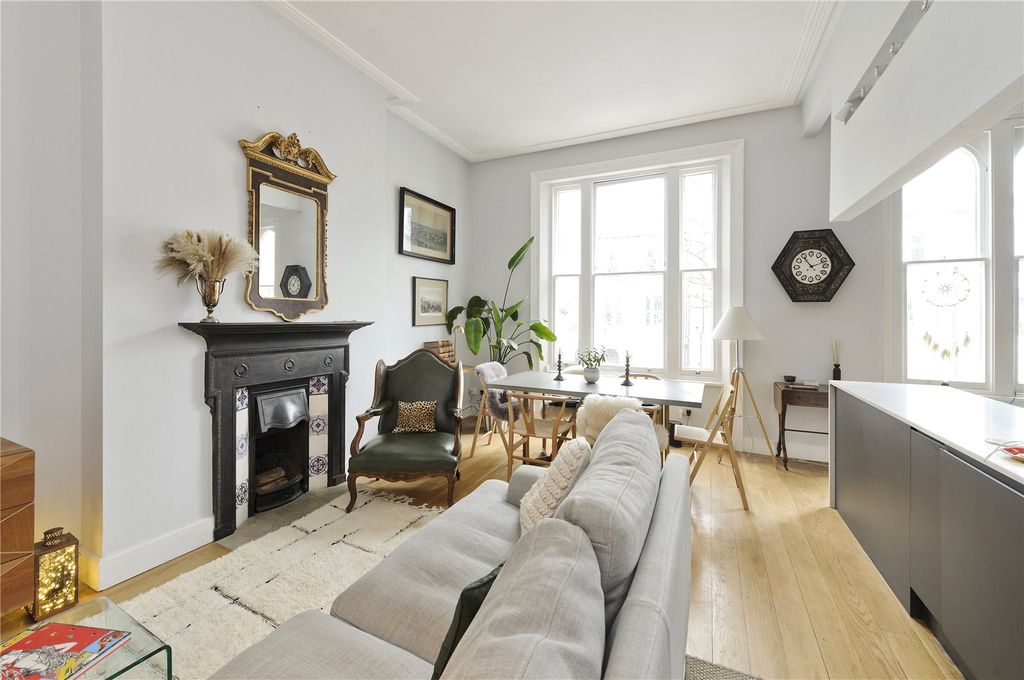 Property photo 1 of 9 A085i00000L94Sbaaz_Bgo210020_15.Jpg