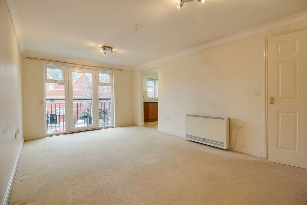 Property photo 3 of 10