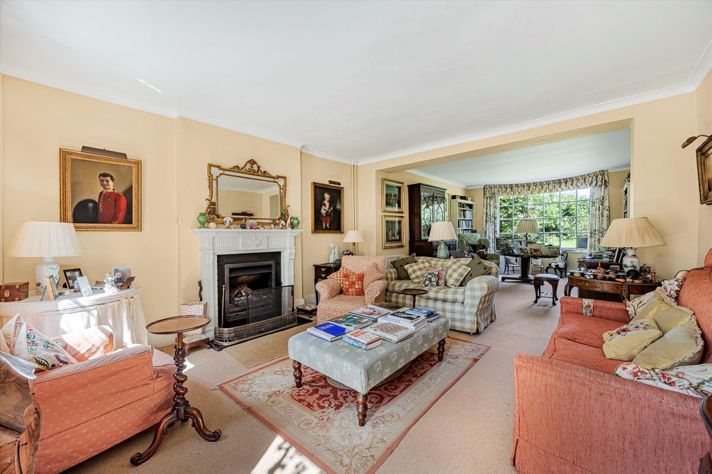 Property photo 2 of 33 Image