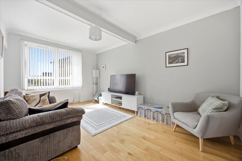 Property photo 2 of 10 03-95C_Langmuirhead_Rd_Auchinloch_003.Jpg