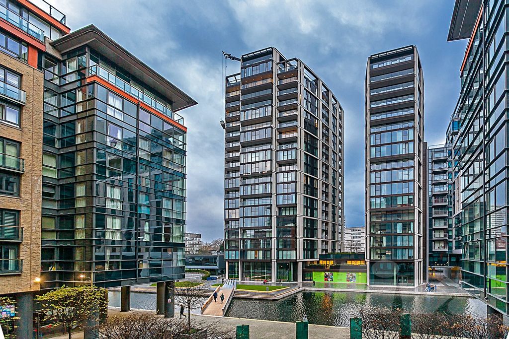 Property photo 3 of 11 Photo 10