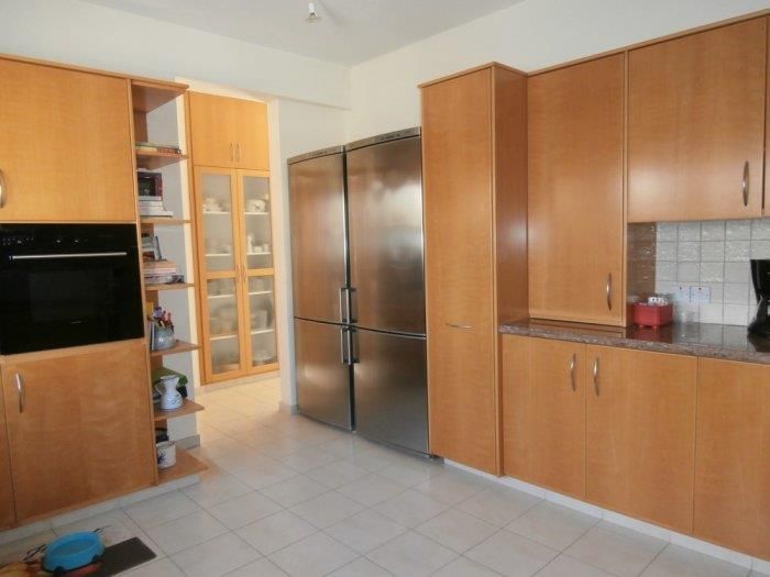 Property photo 3 of 30