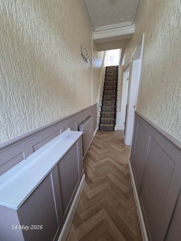 Property photo 3 of 28
