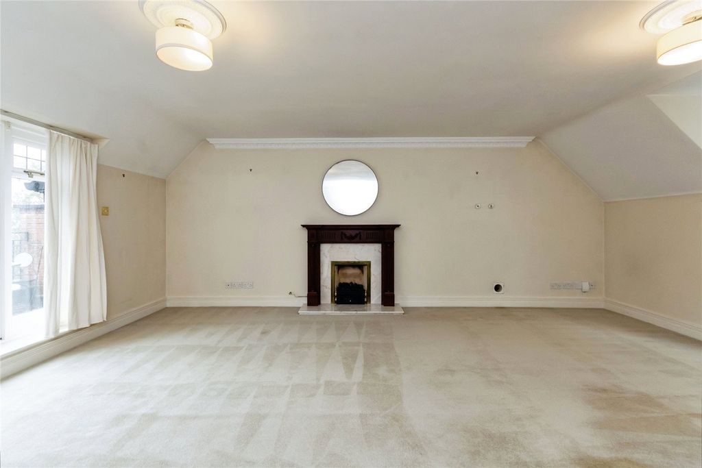 Property photo 3 of 23 Picture No. 45