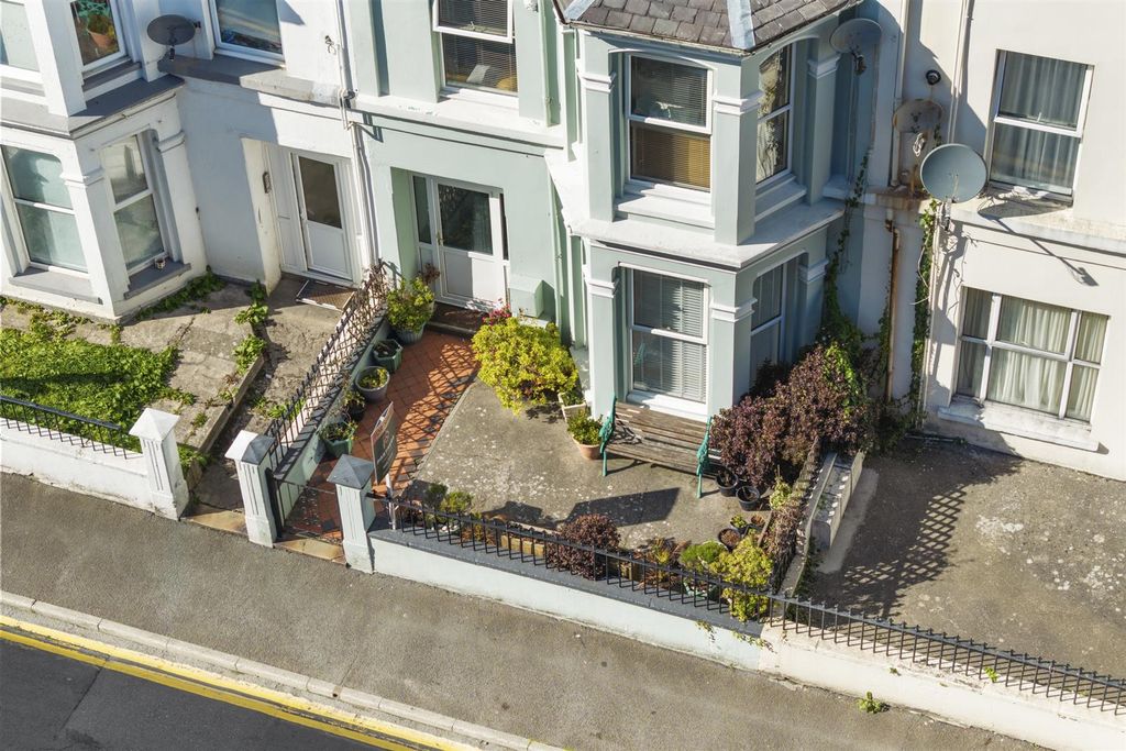 Property photo 3 of 26 Dji_20250908113829_0033_D.Jpg