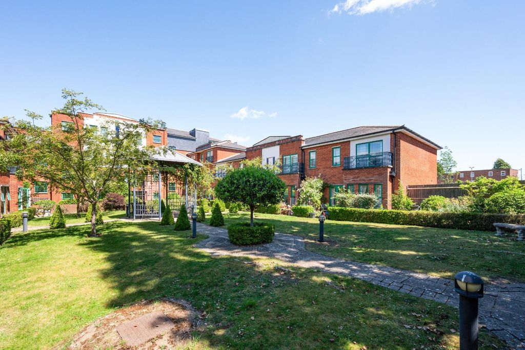 Property photo 1 of 15 Brabham Court