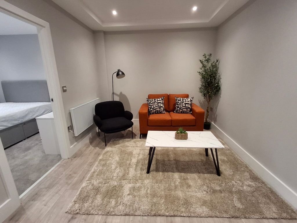 Property photo 3 of 10 Image