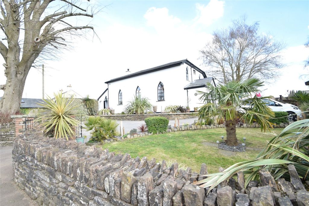 Property photo 3 of 37 Picture No. 05