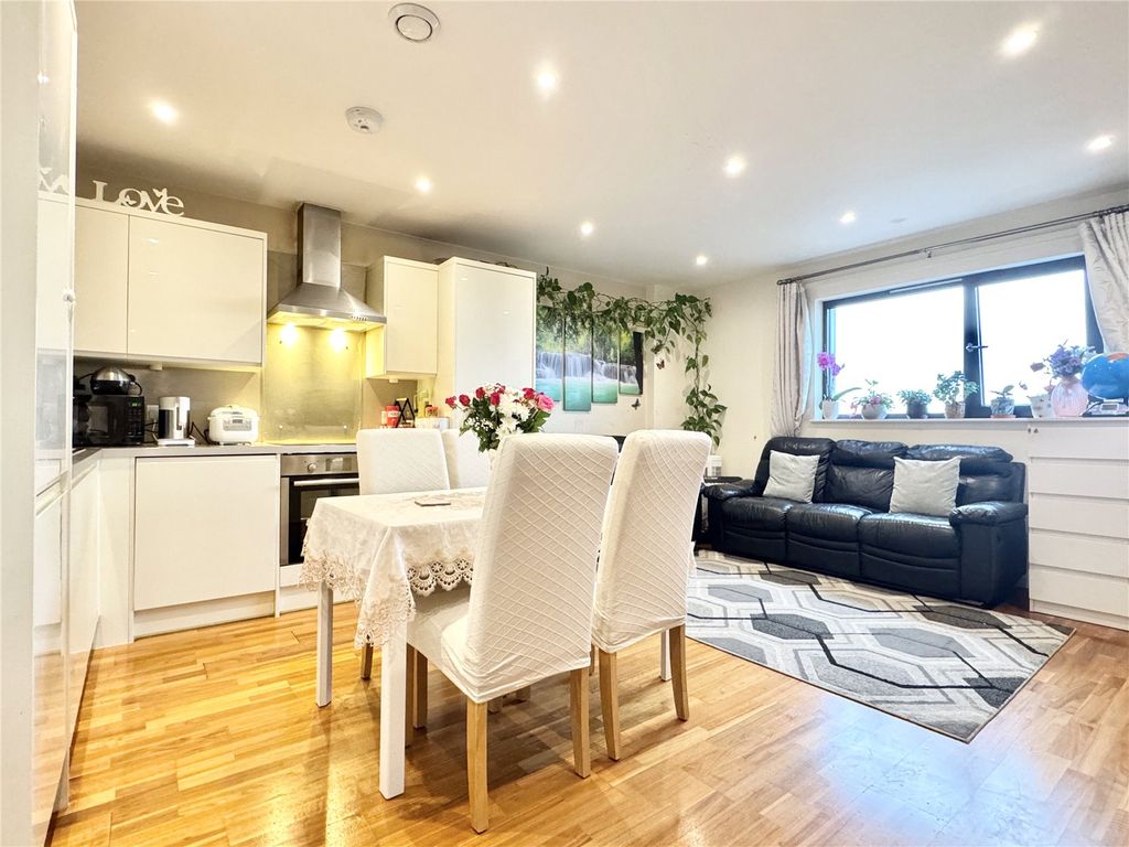 Property photo 2 of 20 Robinson Jackson