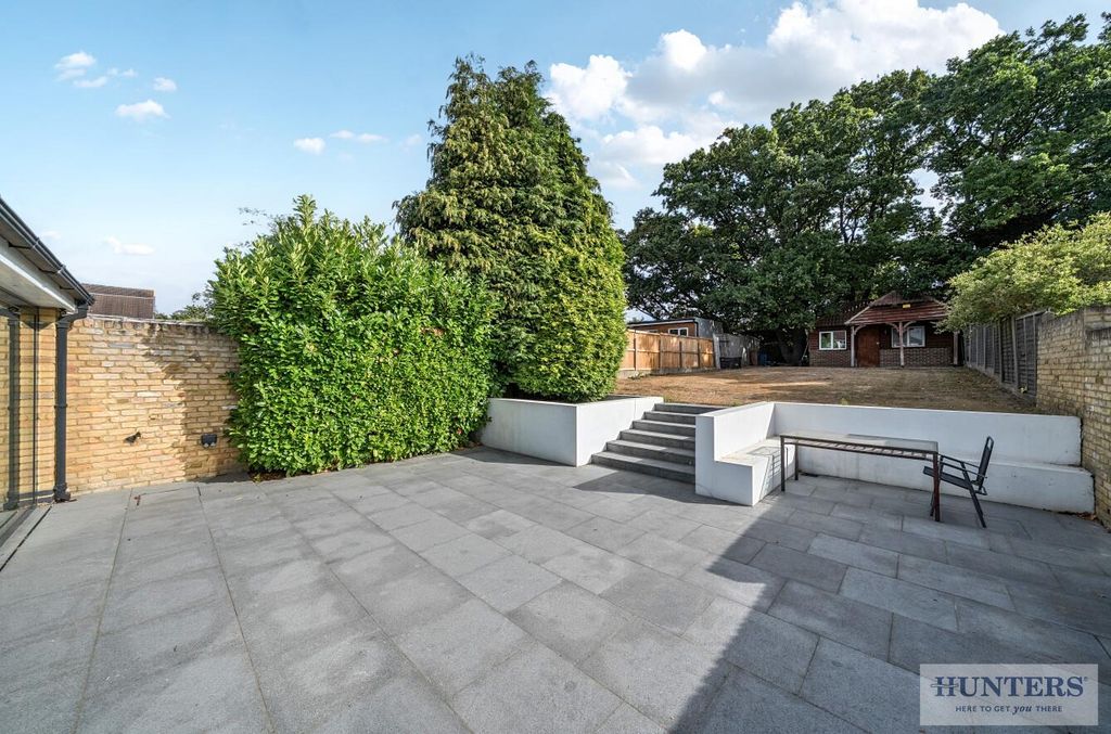 Property photo 3 of 20 Rear Garden