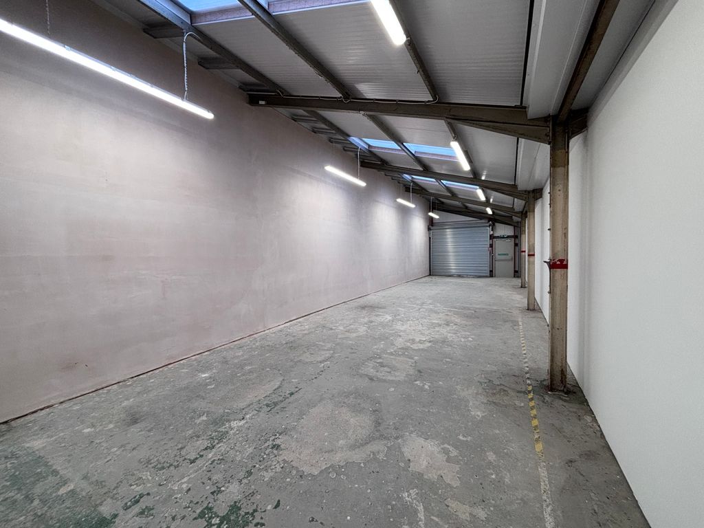 Property photo 1 of 9 Picture No. 07