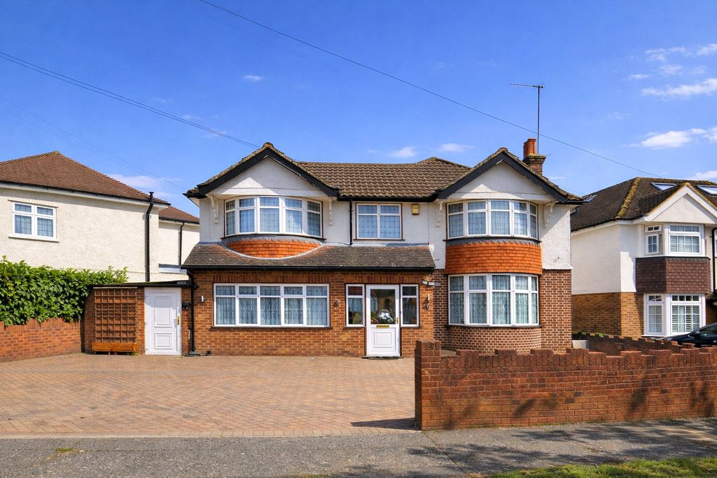 Property photo 1 of 19 Picture No. 01