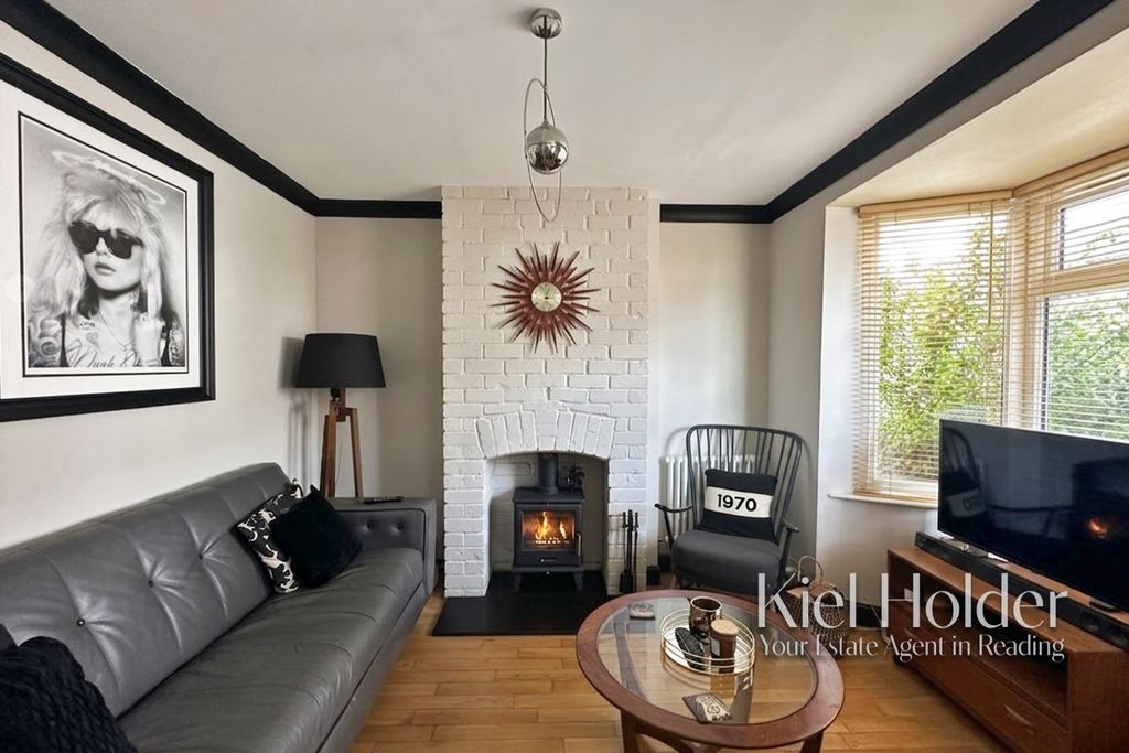 Property photo 2 of 21 4884903