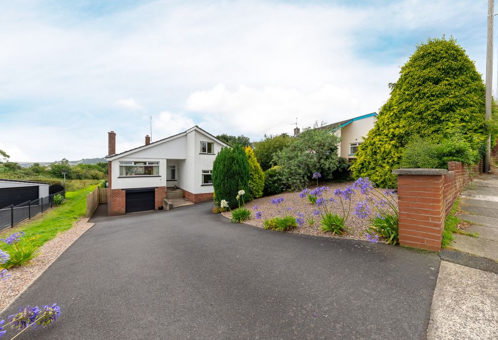 Property photo 1 of 42 4052Caba-00Ad-4F41-A69E-1D29C1B5Edf9.Jpeg