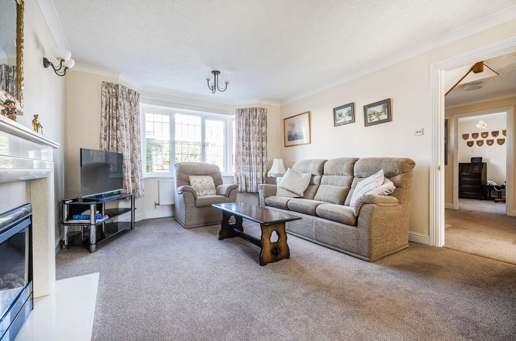 Property photo 3 of 20