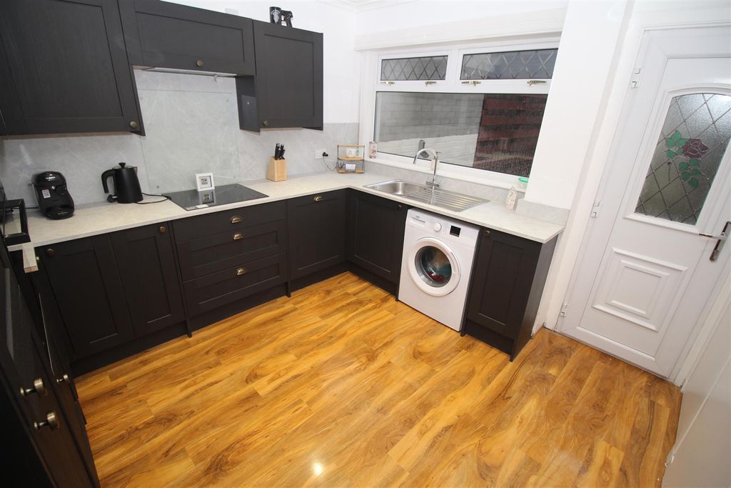 Property photo 3 of 17 Img_5868.Jpg