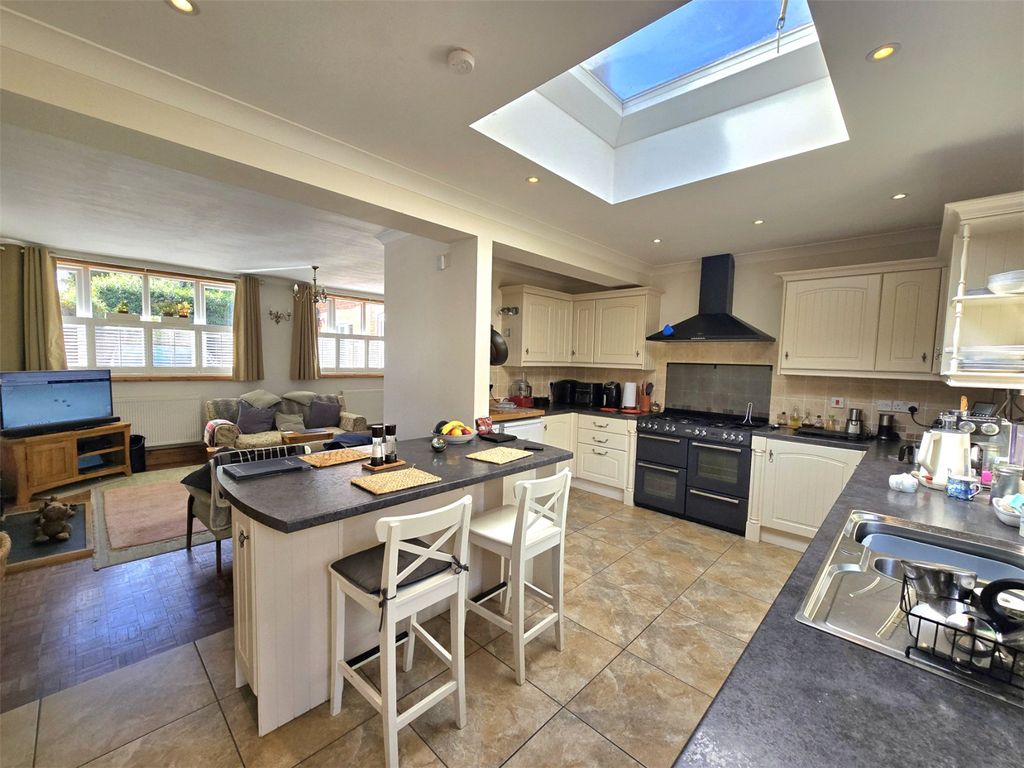 Property photo 3 of 18 Picture No. 09