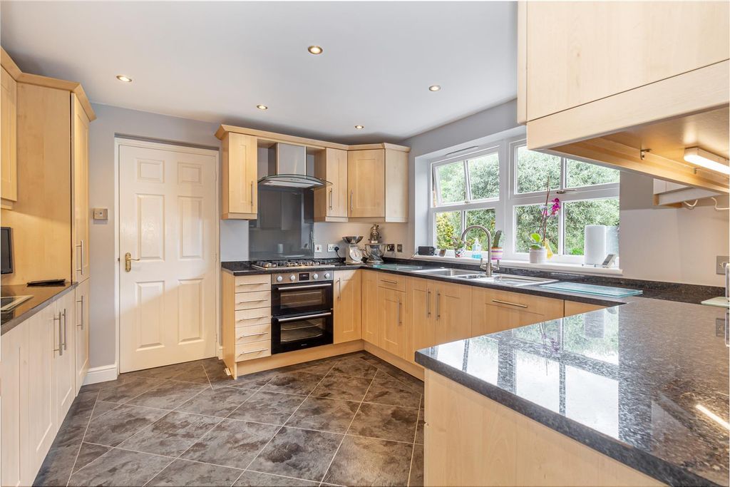 Property photo 3 of 31 Kitchen-2.Jpg