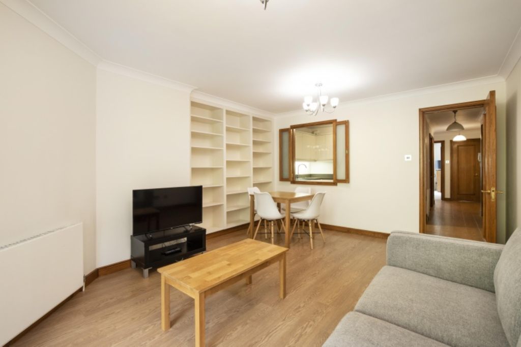 Property photo 2 of 12