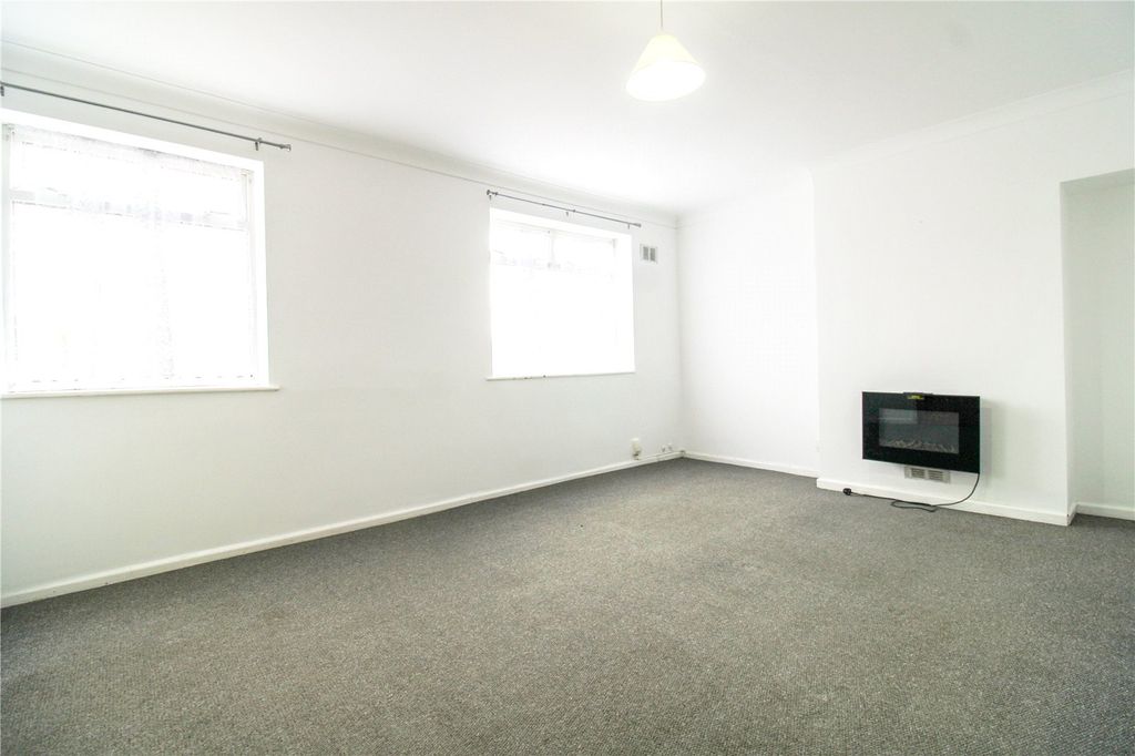 Property photo 3 of 9 Picture No. 20