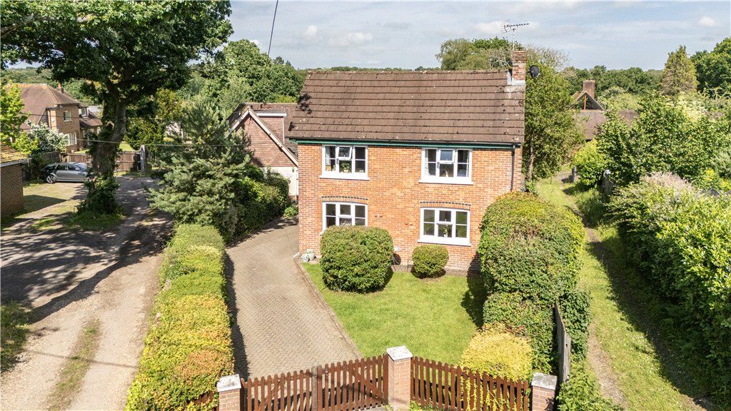 Property photo 1 of 38 Picture No. 01