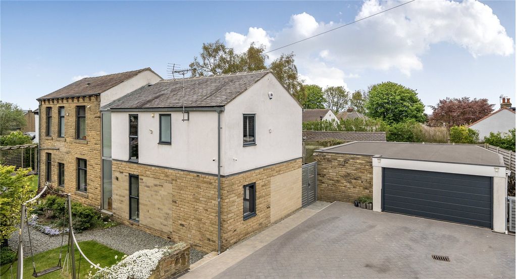 Property photo 1 of 34 Picture No. 40