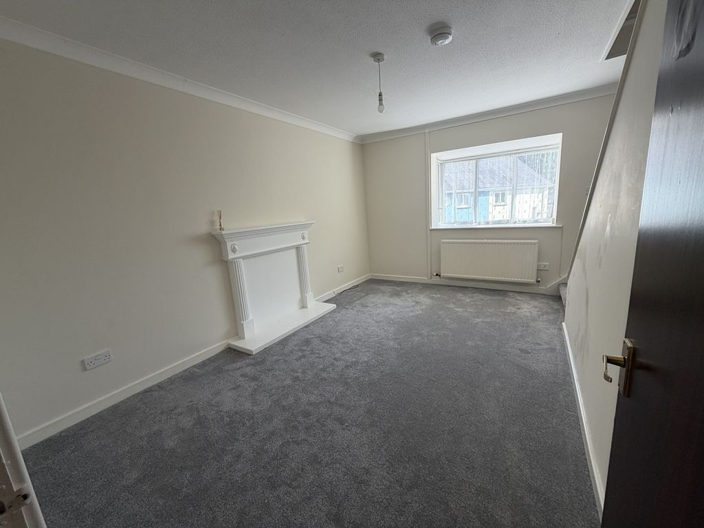 Property photo 3 of 10 Not Specified