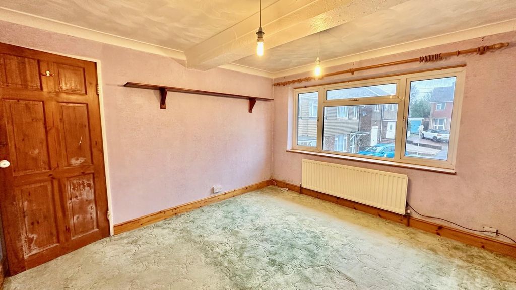 Property photo 3 of 21