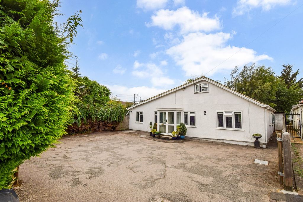 Property photo 1 of 20 External