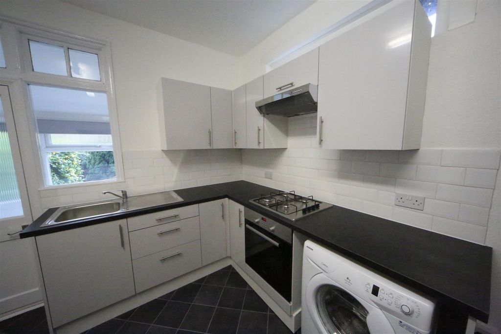 Property photo 2 of 9 2T5B1409.Jpg