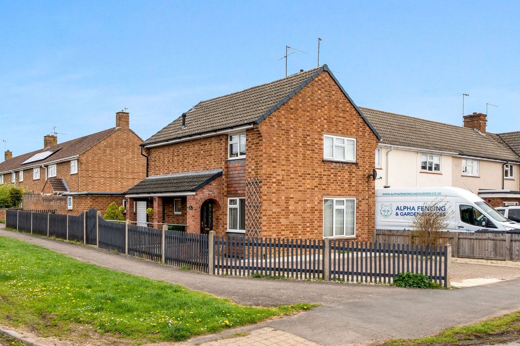 Property photo 1 of 19