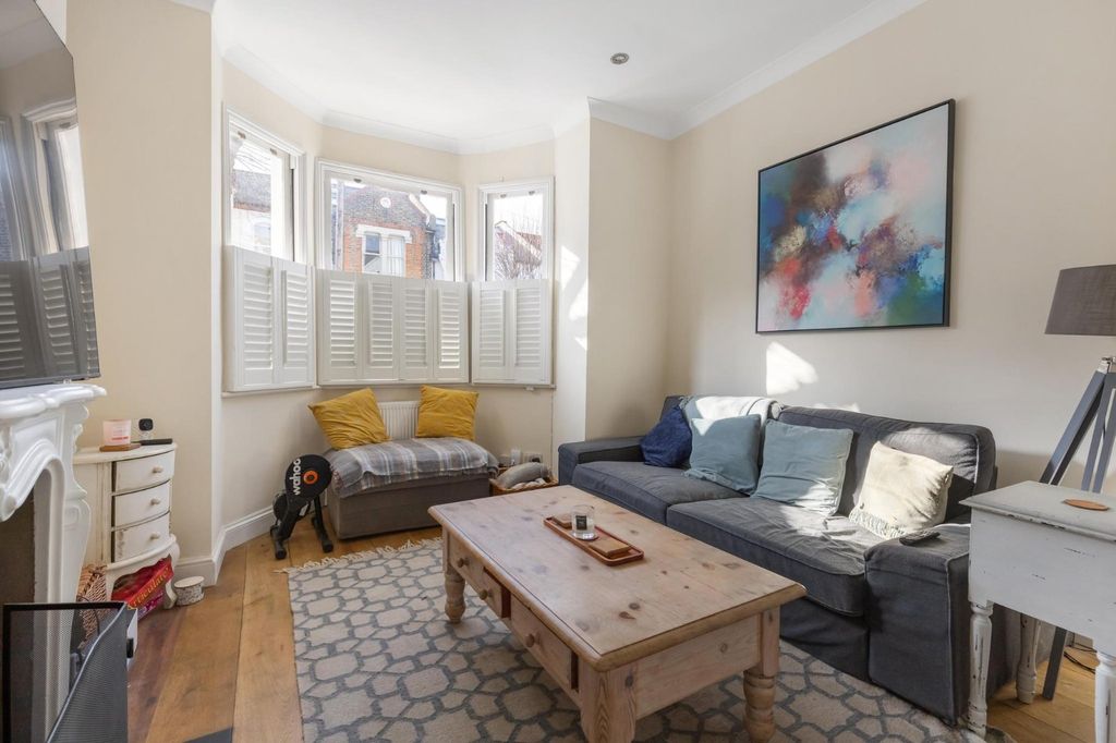 Property photo 3 of 14