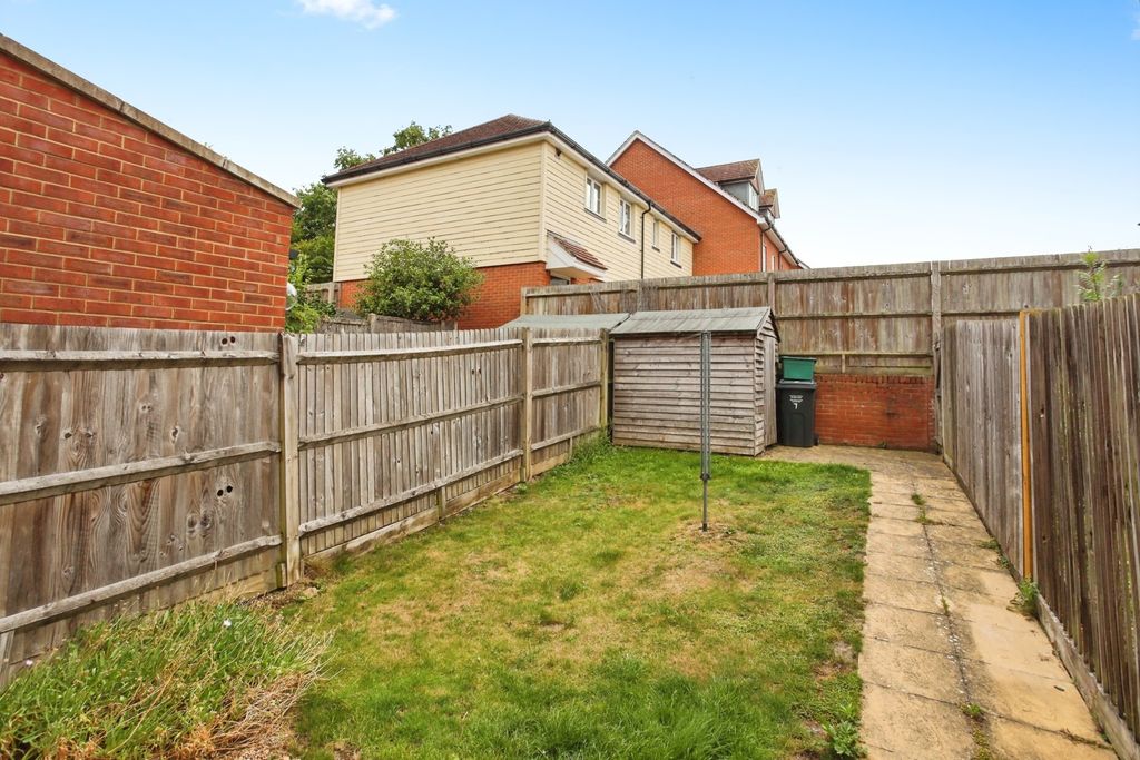 Property photo 3 of 17 Photo