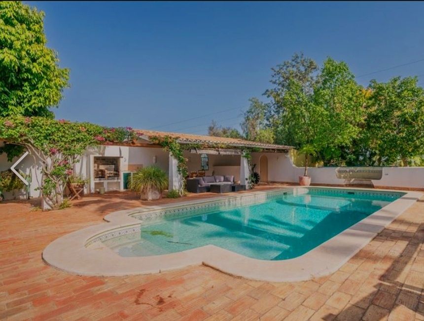 Property photo 1 of 71